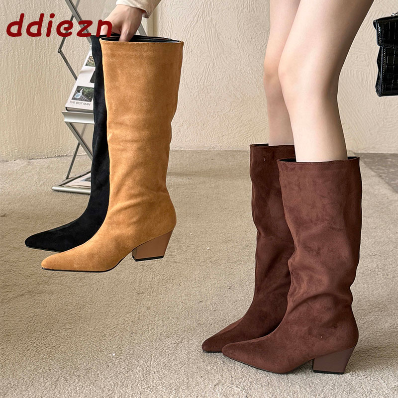 Street Fashion Ladies - Moda Kadın Diz Üstü Çizmeler Topuklu