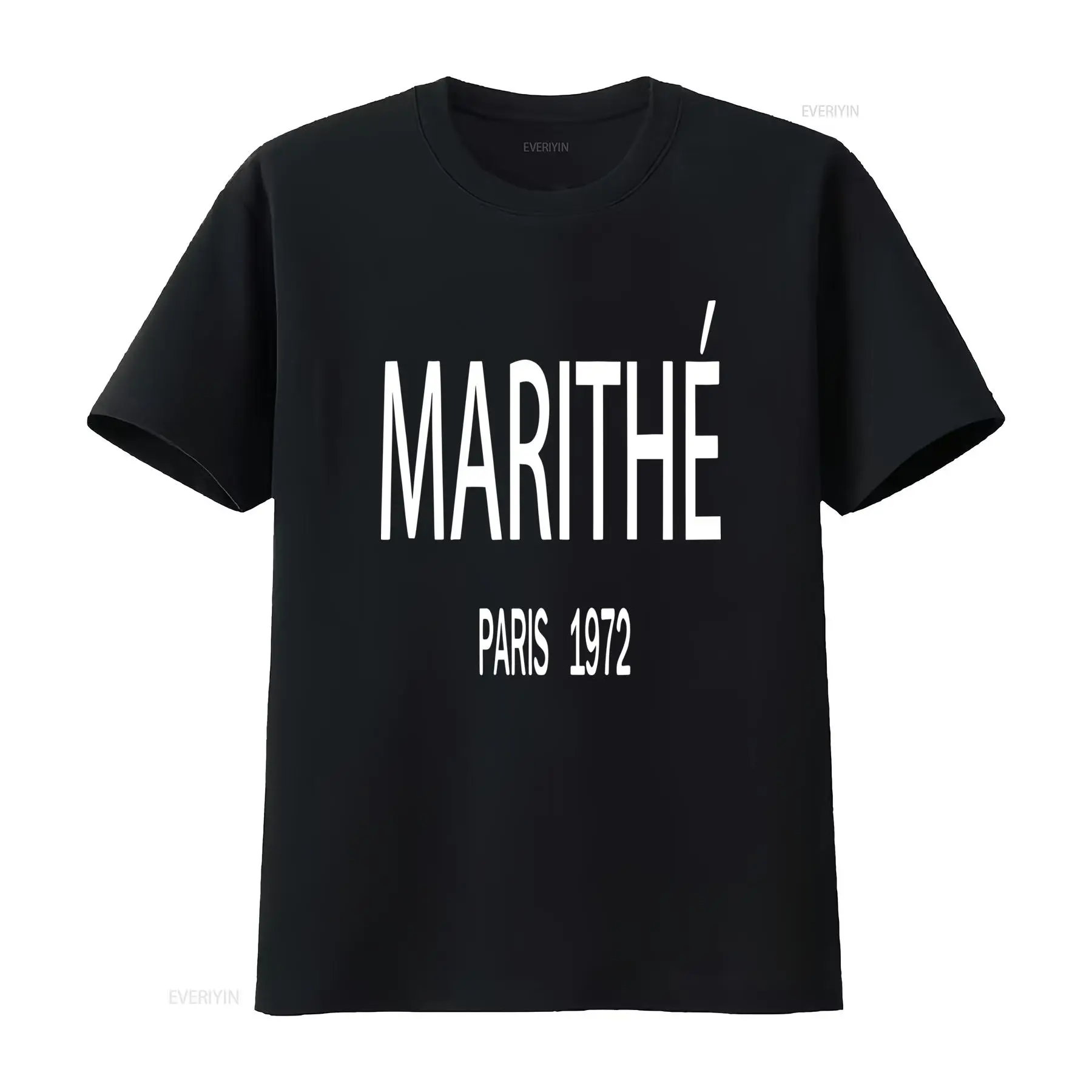 Street Fashion In Paris - Marithe Vintage 1972 Paris Tişörtü Lourd