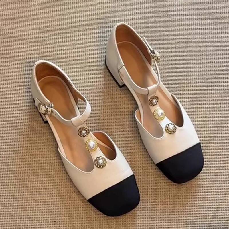Street Fashion Shoes - Kadın Kare Ayak Topuklu Sandalet Yaz